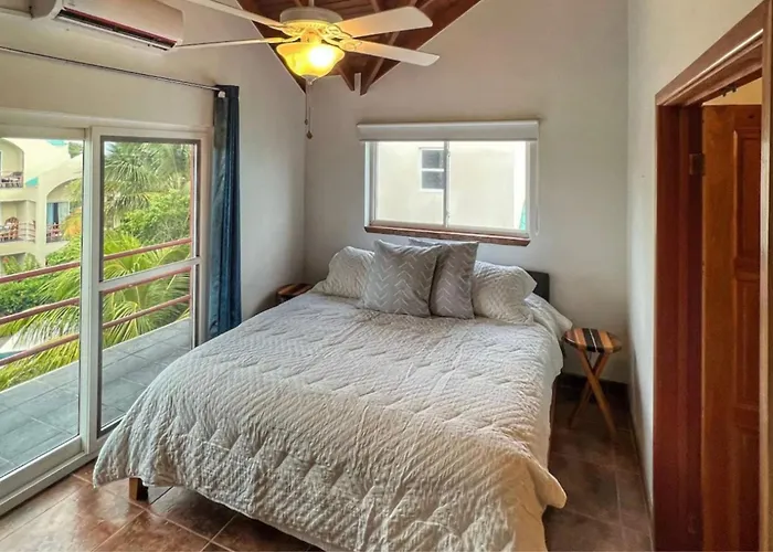 Aparthotel Belize Beachfront San Pedro (Ambergris Caye)